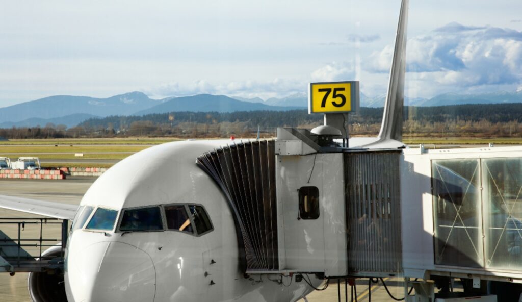 Over 1,788 flights delayed today, 1,346 canceled as travel disruptions affect airports nationwide