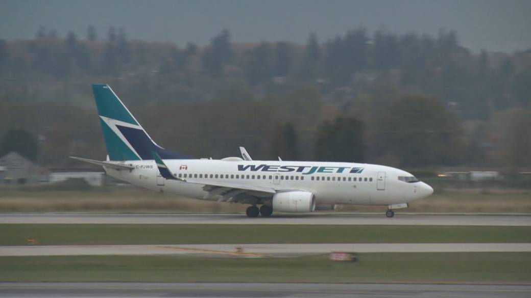 Click to play video: 'Clock ticks towards WestJet cabin crew work stoppage'
