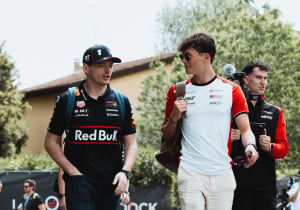 Red Bull 'keeping tabs' on shock option to replace Max Verstappen