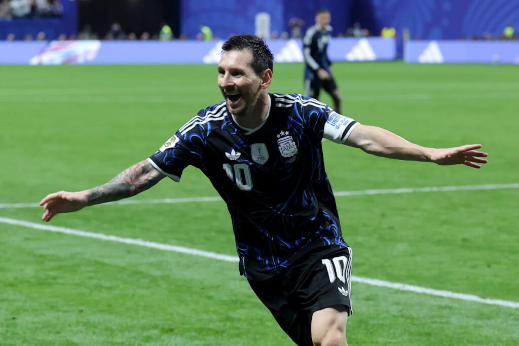 World Cup goal leaders: Pair of semifinal assists vault Lionel Messi ahead of Kylian Mbappé in Golden Boot race World Cup goal leaders: Pair of semifinal assists vault Lionel Messi ahead of Kylian Mbappé in Golden Boot race