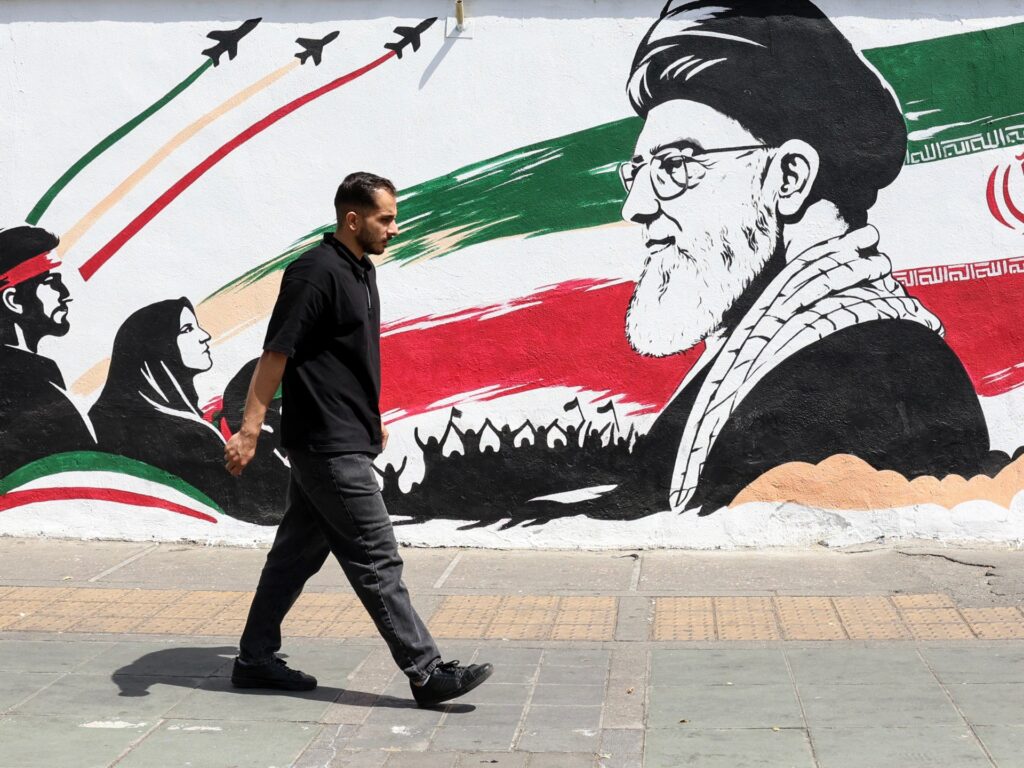 Iran blames US for Hormuz dispute as both sides confirm ongoing talks Iran blames US for Hormuz dispute as both sides confirm ongoing talks