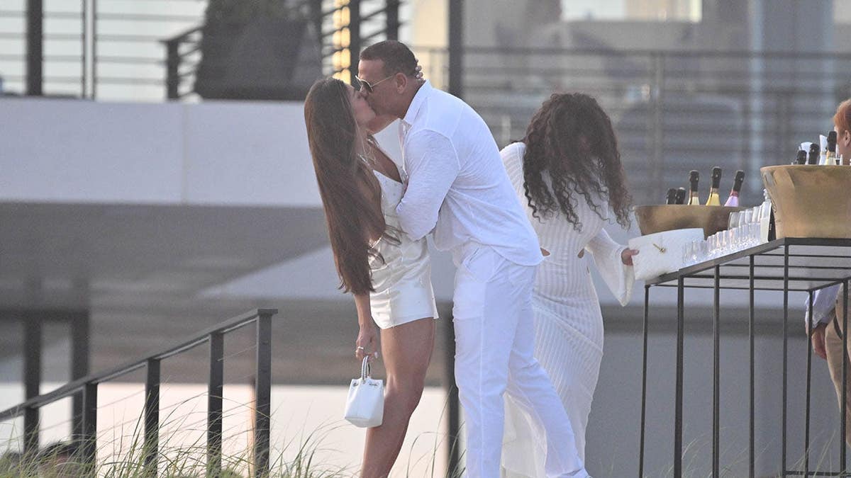 Alex Rodriguez (R) at Michael Rubin's All White Party