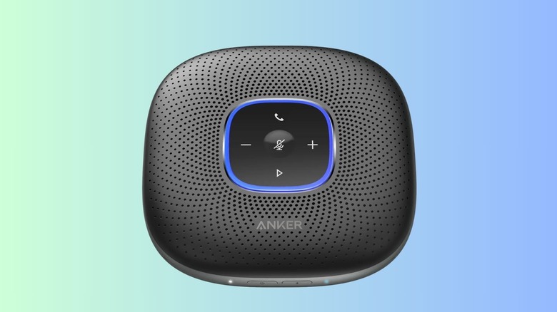Anker's speakerphone in black