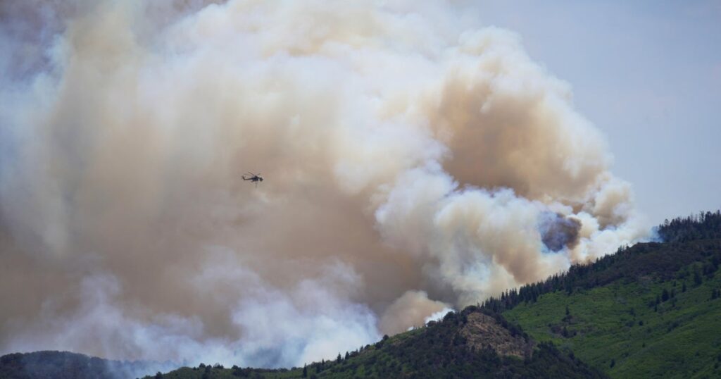Climate extremes fuel explosive wildfires in Canada and the U.S., experts say Climate extremes fuel explosive wildfires in Canada and the U.S., experts say