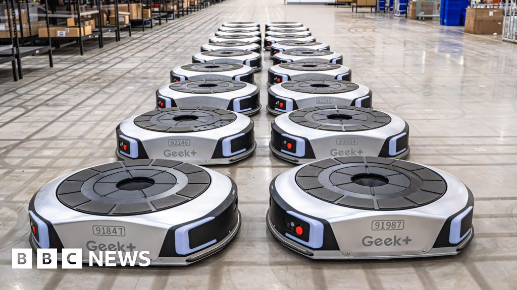 The Chinese robot army transforming the UK’s retail industry The Chinese robot army transforming the UK's retail industry