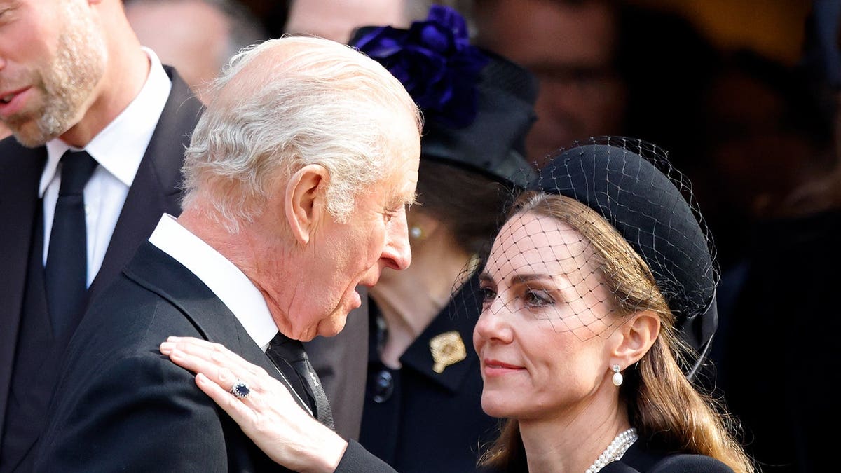Catherine, Princess of Wales curtseys to King Charles III at Westminster Cathedral.