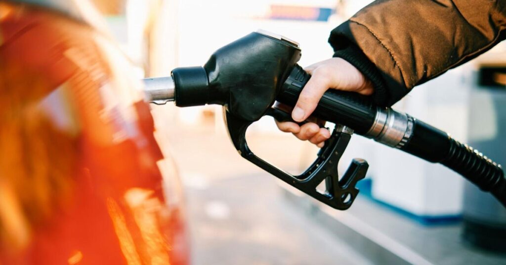 Gas prices climbing again as U.S.