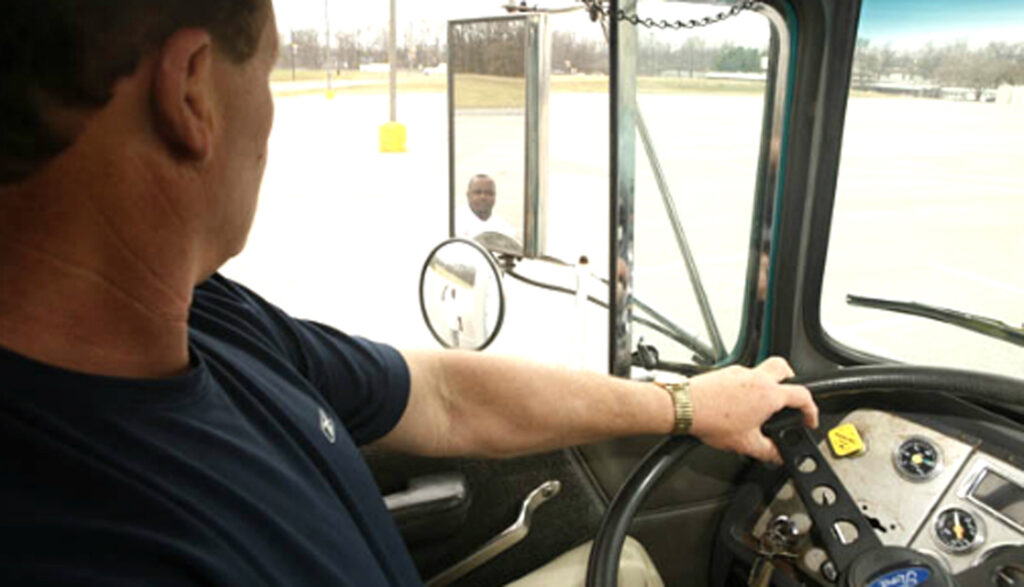 Anderson Coach & Travel Offers School Bus Test Drives Anderson Coach & Travel Offers School Bus Test Drives