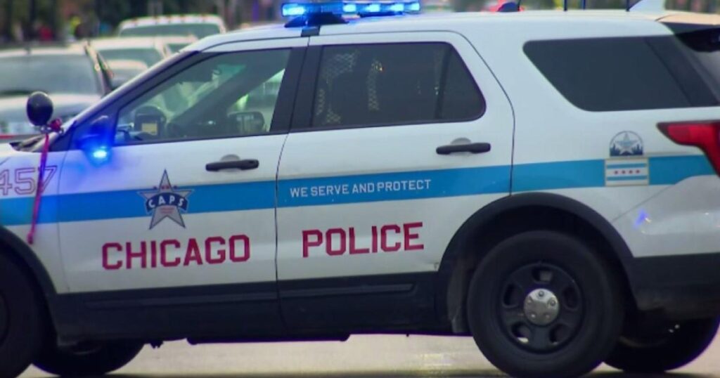 Chicago police warn about string of South Side business robberies Chicago police warn about string of South Side business robberies