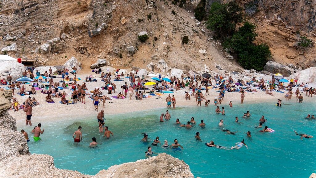 Famous beach now requires visitors to reserve spots weeks ahead and pay fees Famous beach now requires visitors to reserve spots weeks ahead and pay fees