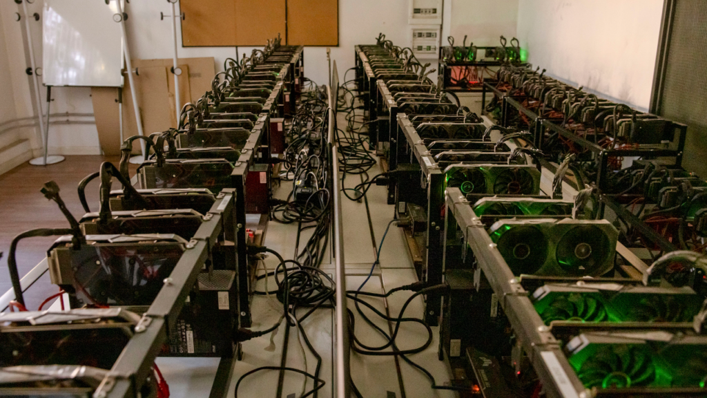 Federal prosecutors to drop charges against alleged mastermind of $722 million crypto Ponzi scheme Federal prosecutors to drop charges against alleged mastermind of $722 million crypto Ponzi scheme