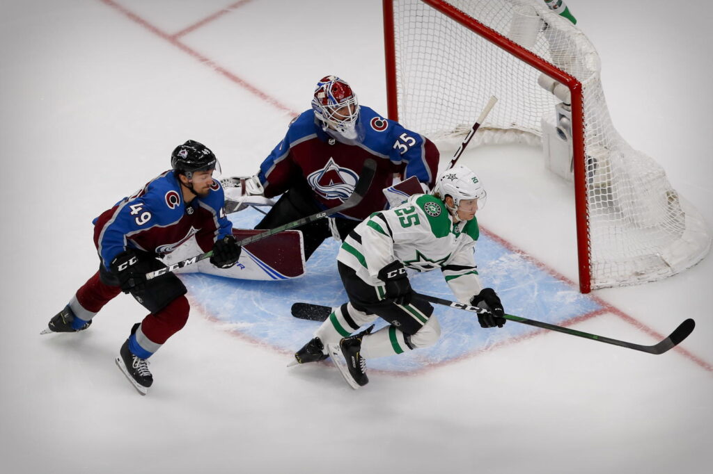 Former Avalanche Goaltender Announces Retirement, Six Years After Memorable Playoff Heroics