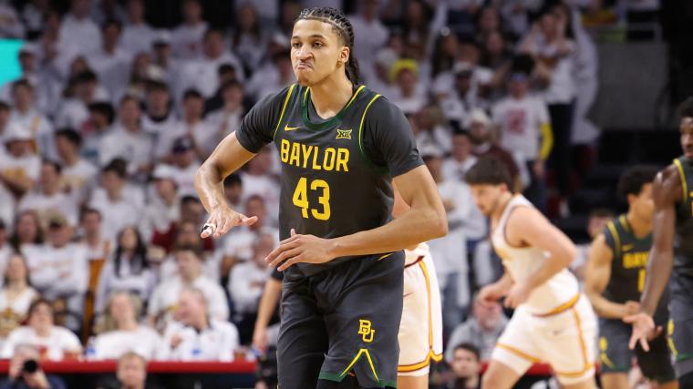 The ‘overlooked’ Cameron Carr is motivated to prove the doubters wrong with the Lakers The 'overlooked' Cameron Carr is motivated to prove the doubters wrong with the Lakers