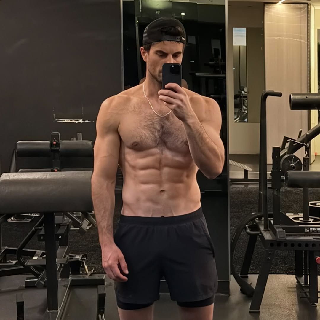 Dougie Joseph selfies from his Instagram page