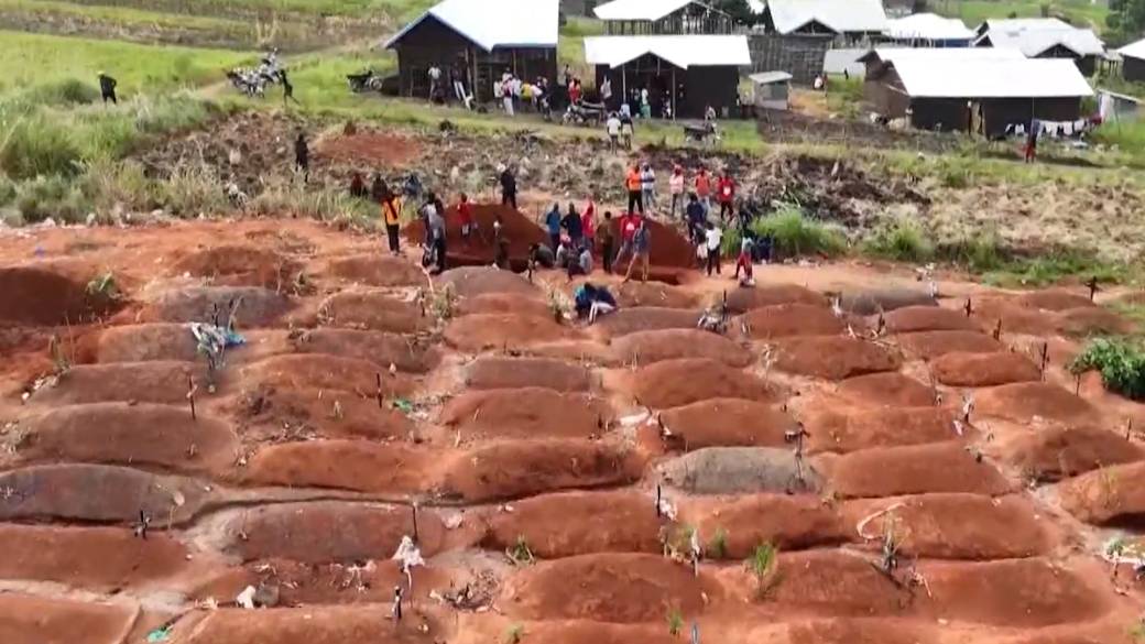 Click to play video: 'WHO warns Ebola spread could eclipse worst outbreak in history'