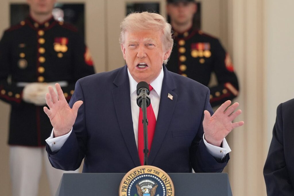 Iran war live: Trump threatens to hit civilian targets as US resumes Hormuz blockade Iran war live: Trump threatens to hit civilian targets as US resumes Hormuz blockade