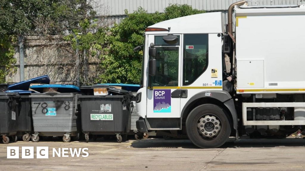 Food waste piles up in Bournemouth due to missed collections Food waste piles up in Bournemouth due to missed collections