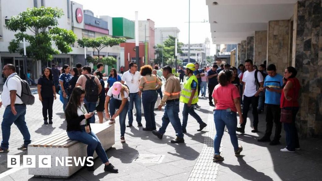 Magnitude 7.3 earthquake quake strikes off Mexico coast Magnitude 7.3 earthquake quake strikes off Mexico coast