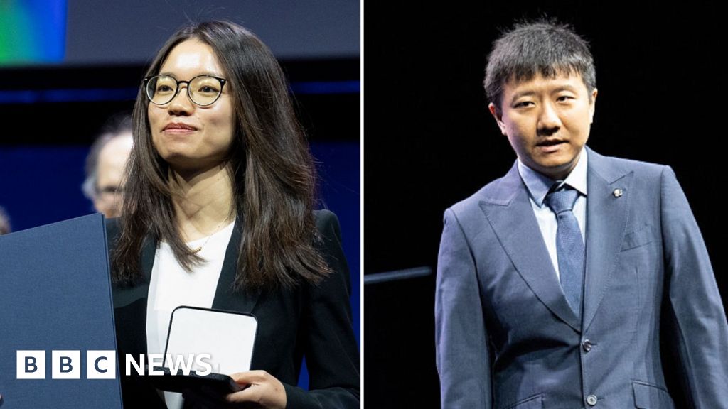 Fields Medal: Chinese win world’s top Maths prize for first time Fields Medal: Chinese win world's top Maths prize for first time