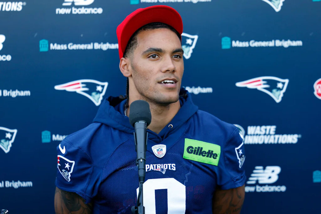 Patriots owner Robert Kraft says team has offered CB Christian Gonzalez 'the highest contract' in franchise history