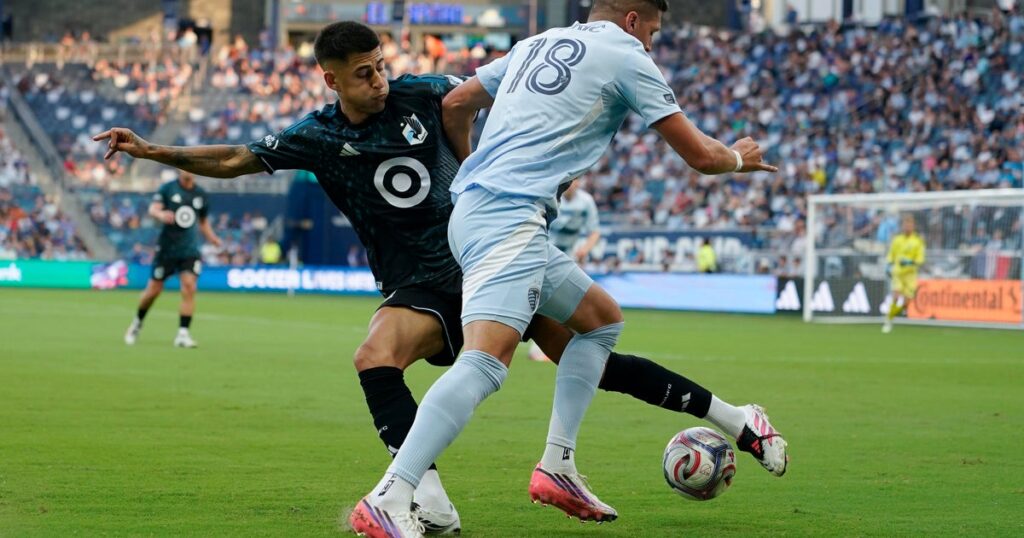 Dejan Joveljić and Manu García help Sporting KC slip past Minnesota United 2-1