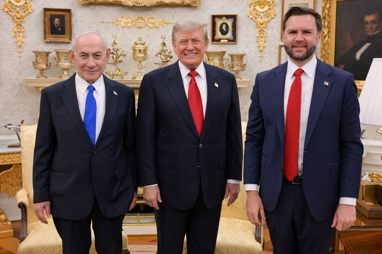 US President Donald Trump, center, and Vice President of the United States JD Vance, right, meet Israeli Prime Minister Benjamin Netanyahu at White House on Tuesday.