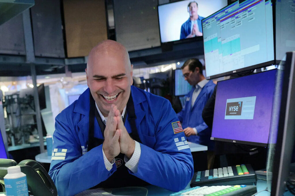 Stock market today: Nasdaq soars, Dow and S&P 500 rebound as Microsoft leads tech gains, bond yields rise Stock market today: Nasdaq soars, Dow and S&P 500 rebound as Microsoft leads tech gains, bond yields rise