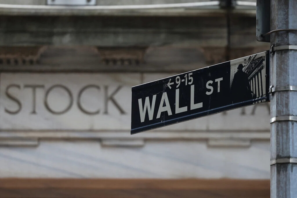 Corporate America is the most optimistic it’s been in 15 years — but the market’s still stuck: Chart of the Day Corporate America is the most optimistic it's been in 15 years — but the market's still stuck: Chart of the Day