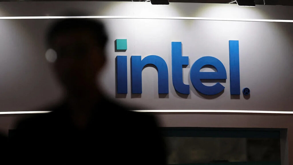 Intel's Q2 earnings blow past Wall Street's estimates, with an upbeat Q3 outlook to boot