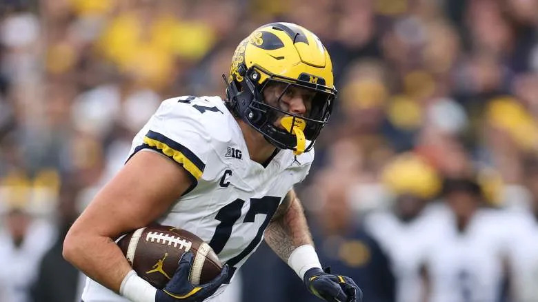 93.7 The Fan reported the Pittsburgh Steelers hosted tight end Marlin Klein for a pre-draft visit on Thursday.