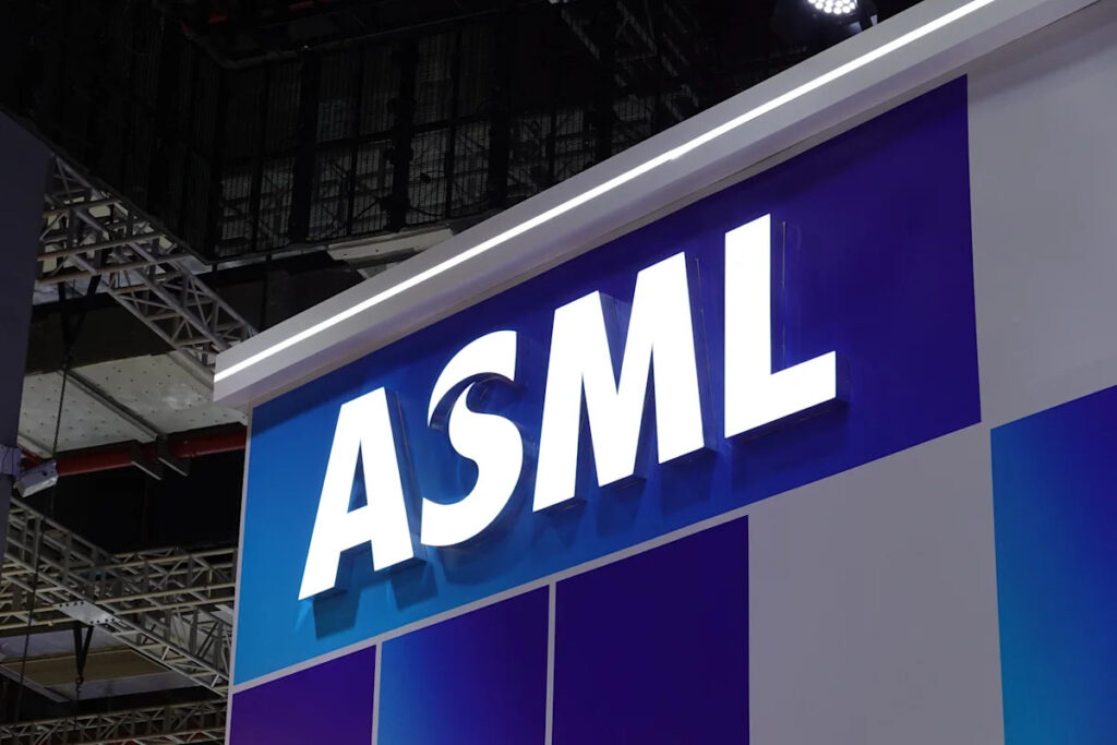 Stock market today: Dow, S&P 500, Nasdaq extend gains as ASML buoys AI trade, earnings roll in Stock market today: Dow, S&P 500, Nasdaq extend gains as ASML buoys AI trade, earnings roll in