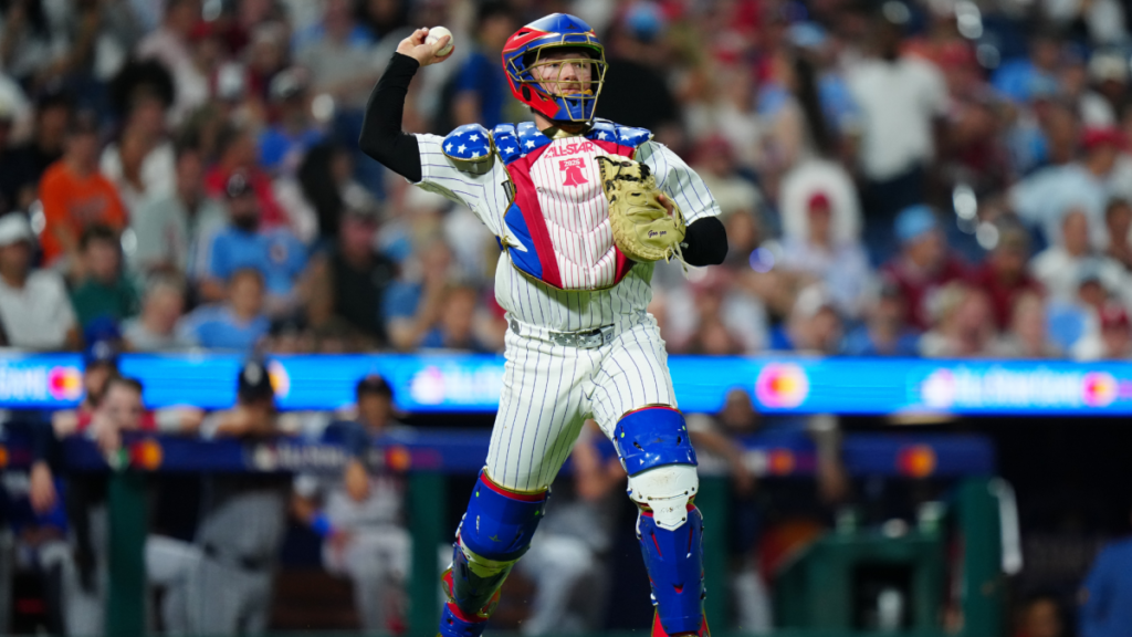 MLB rumors: Yankees eyeing All-Star catcher; Braves focused on offense; Reds are ‘open for business’ MLB rumors: Yankees eyeing All-Star catcher; Braves focused on offense; Reds are 'open for business'