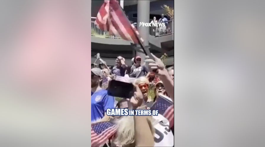 FOX Sports announcer questions Team USA's game plan in World Cup loss