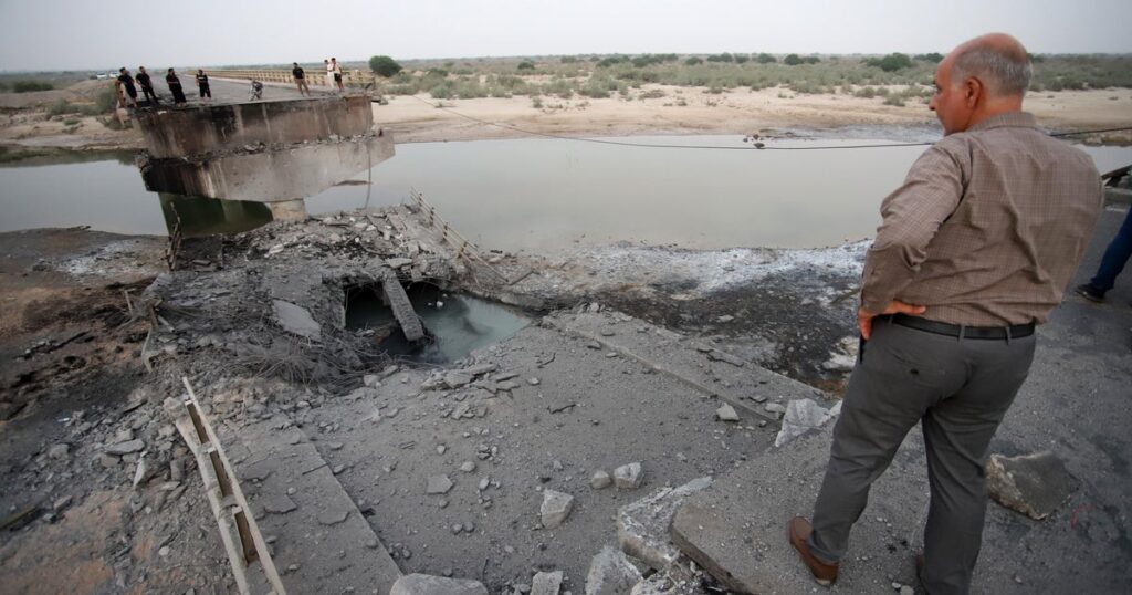 Iran War Updates: 3 U.S. troops killed, dozens wounded as repeat attacks on base in Jordan raise questions Iran War Updates: 3 U.S. troops killed, dozens wounded as repeat attacks on base in Jordan raise questions
