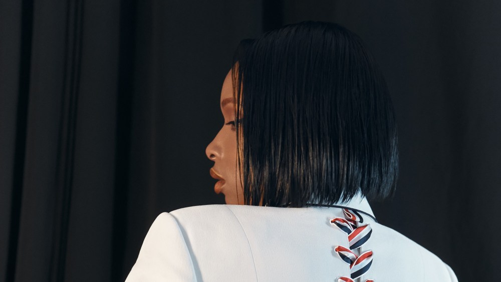 How Jennifer Hudson’s Custom Thom Browne Helped Her Meet the Moment of the World Cup Final How Jennifer Hudson’s Custom Thom Browne Helped Her Meet the Moment of the World Cup Final