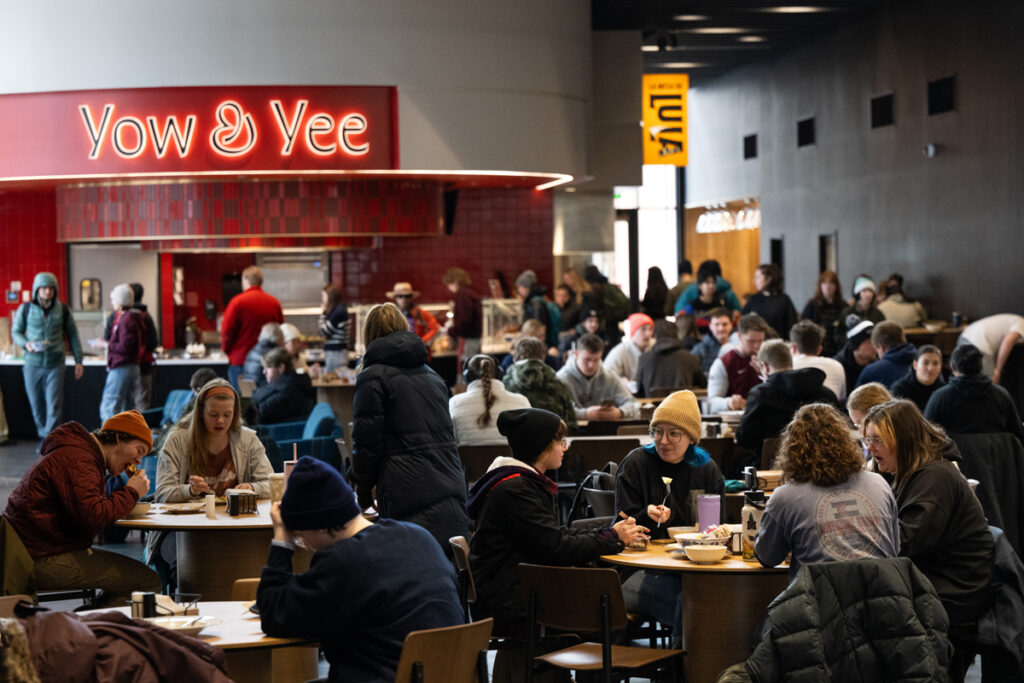 UM Dining Center Wins Grand Prize From National Food Service Organization UM Dining Center Wins Grand Prize From National Food Service Organization