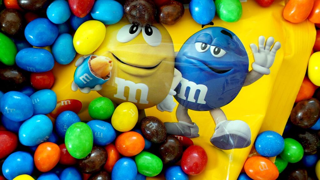 Iconic candymaker to lay off hundreds, move US headquarters out of New Jersey Iconic candymaker to lay off hundreds, move US headquarters out of New Jersey