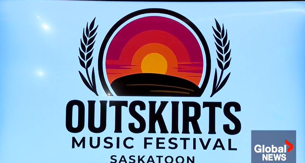 Click to play video: 'Headliner Jelly Roll on stage at Outskirts Music Festival'
