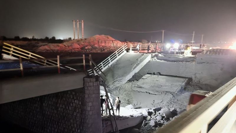 Live updates: Iran steps up retaliation as war with US shows no sign of de-escalating Live updates: Iran steps up retaliation as war with US shows no sign of de-escalating