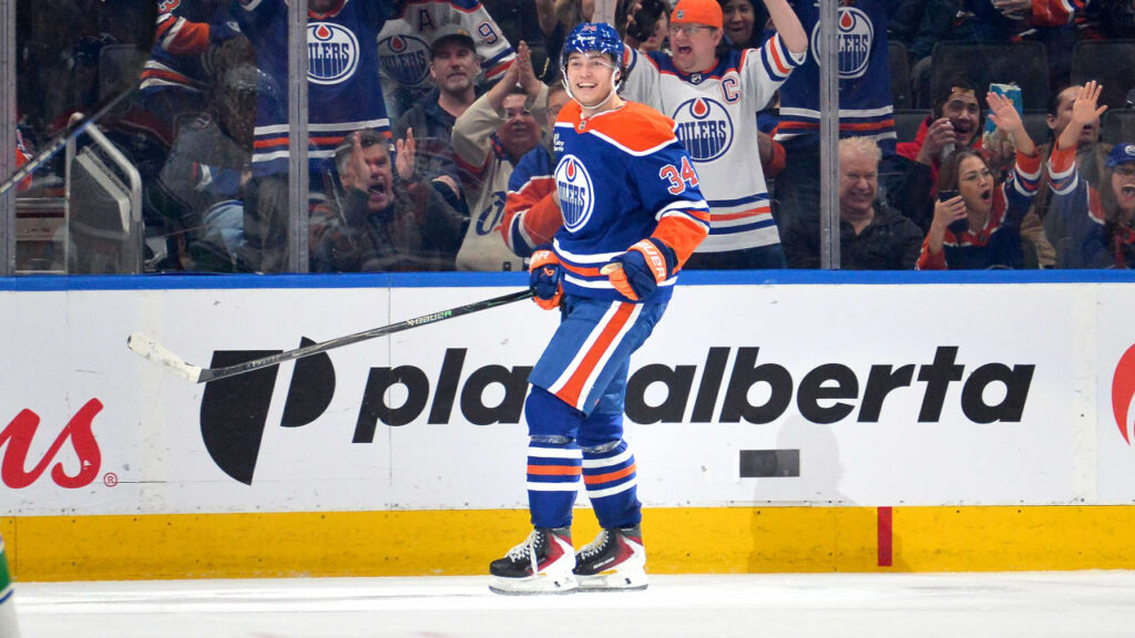 RELEASE: Oilers sign Colton Dach to two-year contract RELEASE: Oilers sign Colton Dach to two-year contract