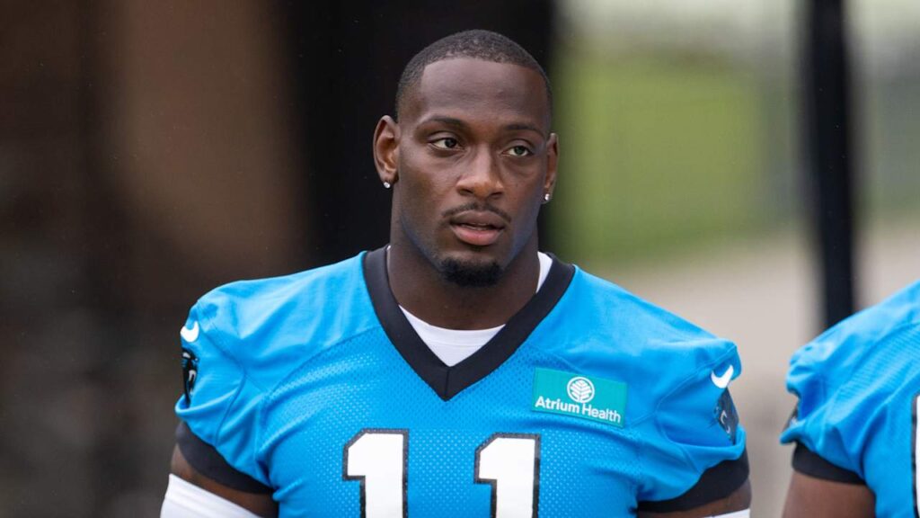 NFL news roundup: Panthers LB Nic Scourton suffers torn ACL in team’s first training camp practice NFL news roundup: Panthers LB Nic Scourton suffers torn ACL in team's first training camp practice