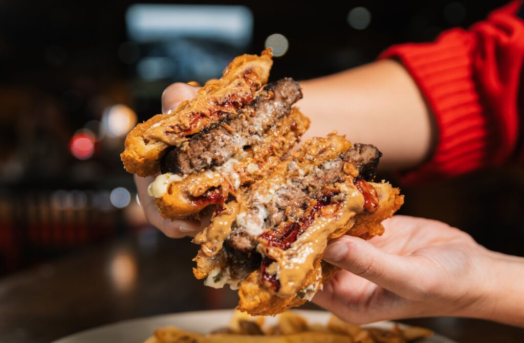 A burger with fried Uncrustables? Yes, a Dallas company is doing it A burger with fried Uncrustables? Yes, a Dallas company is doing it