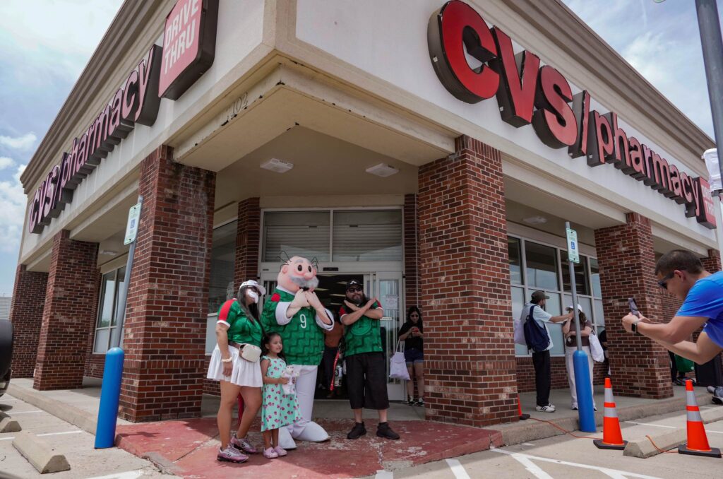 Mexican pharmacy mascot Dr. Simi draws a crowd at Houston CVS Mexican pharmacy mascot Dr. Simi draws a crowd at Houston CVS