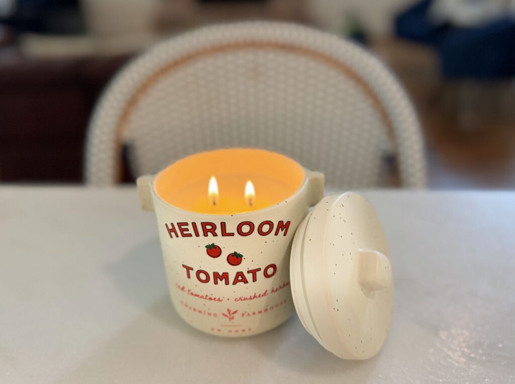 Dallas, why are we obsessed with this food candle? Dallas, why are we obsessed with this food candle?