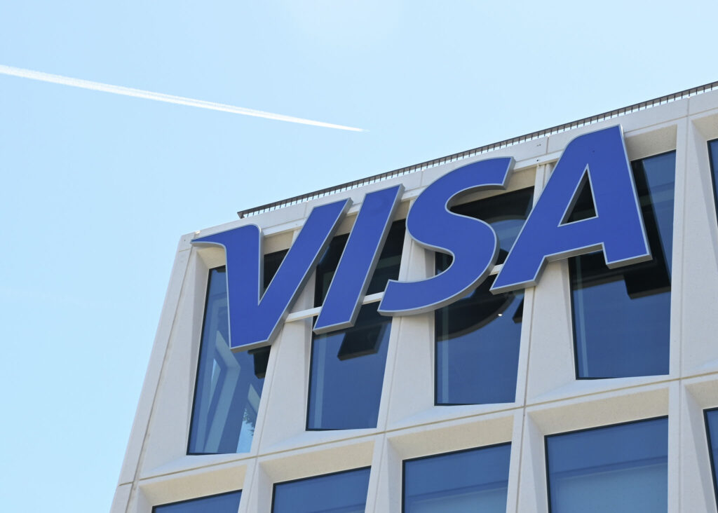 San Francisco payments giant Visa announces 2,600 layoffs
