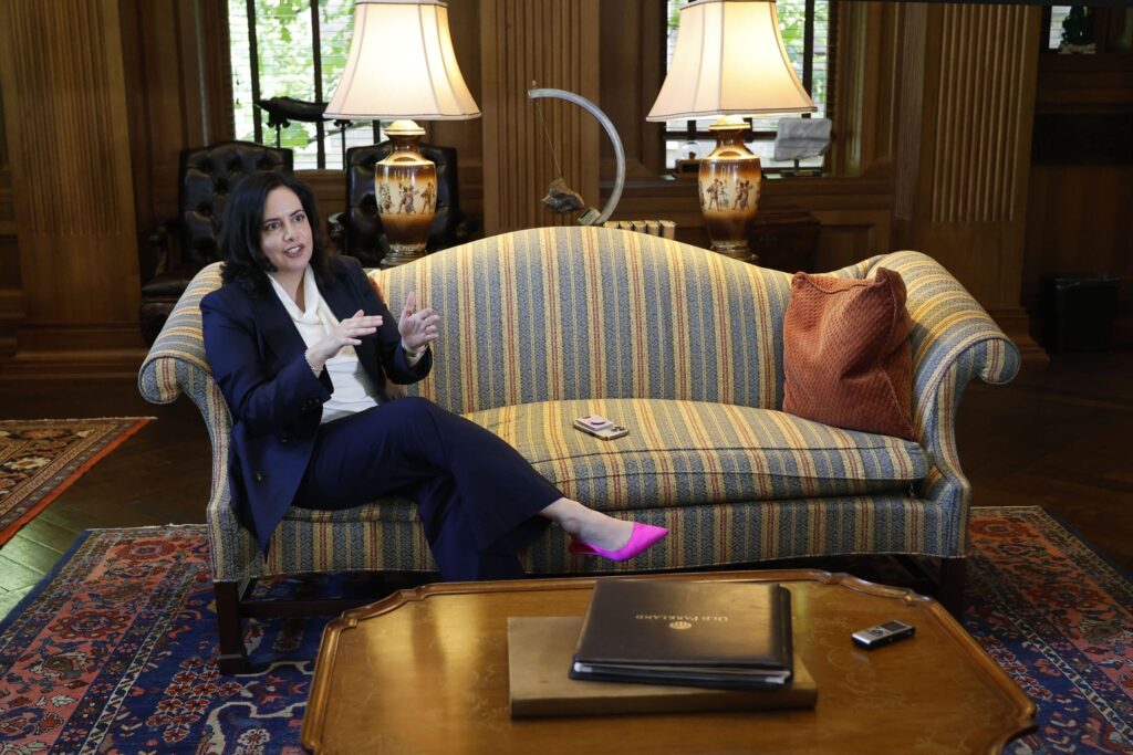 Luisa del Rosal, the new executive director of The Economic Club of Dallas, has startup energy Luisa del Rosal, the new executive director of The Economic Club of Dallas, has startup energy