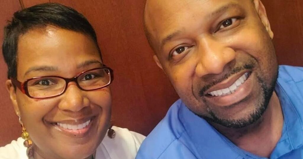Switching to a cheaper health plan delayed a man’s access to vital medicine: “He didn’t deserve to die like that” Switching to a cheaper health plan delayed a man's access to vital medicine: "He didn't deserve to die like that"