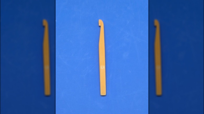 Vintage Tupperware orange peeler