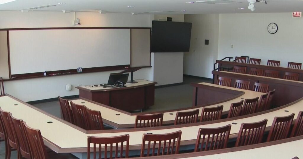 University of Chicago cutting use of AI by banning technology in classrooms for first University of Chicago cutting use of AI by banning technology in classrooms for first