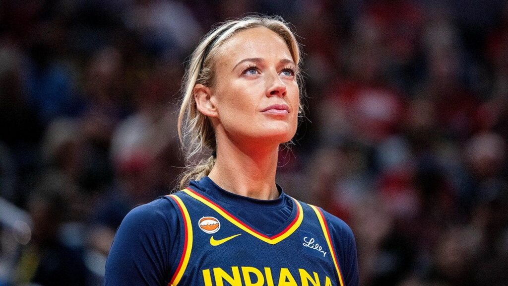 Sophie Cunningham inspires high school athletes to speak out on fairness in women’s sports Sophie Cunningham inspires high school athletes to speak out on fairness in women's sports